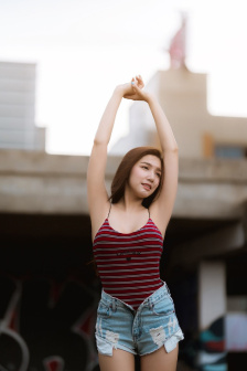这瓶红酒是给你下面喝
